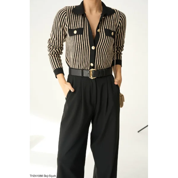 Gold Düğme Çizgili Triko Hırka