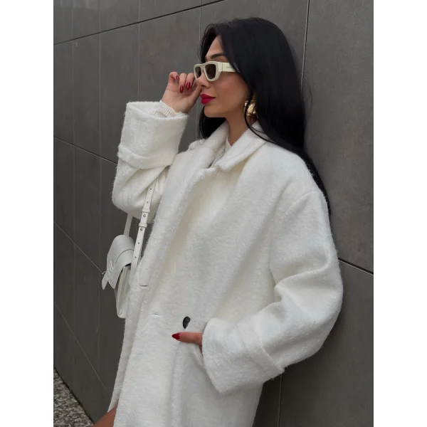Yün Oversize Buklet Kaban Beyaz