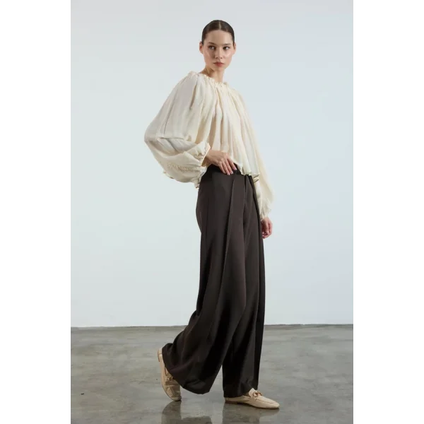 Piliseli Kapak Detay Krep Palazzo Pantolon - Kahve