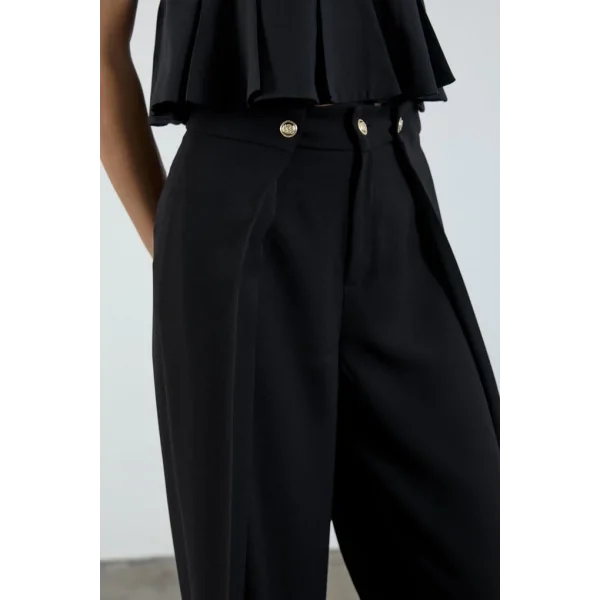 Piliseli Kapak Detay Krep Palazzo Pantolon - Siyah