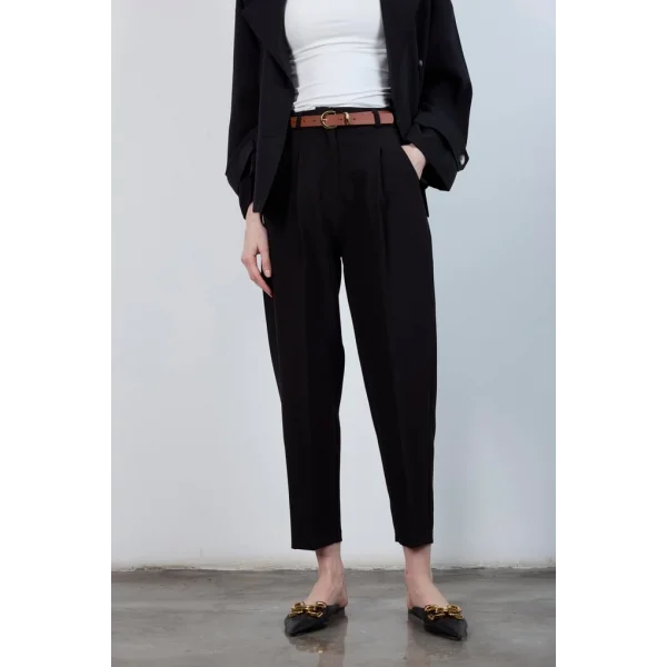 Yüksek Bel Kemerli Havuç Pantolon Siyah