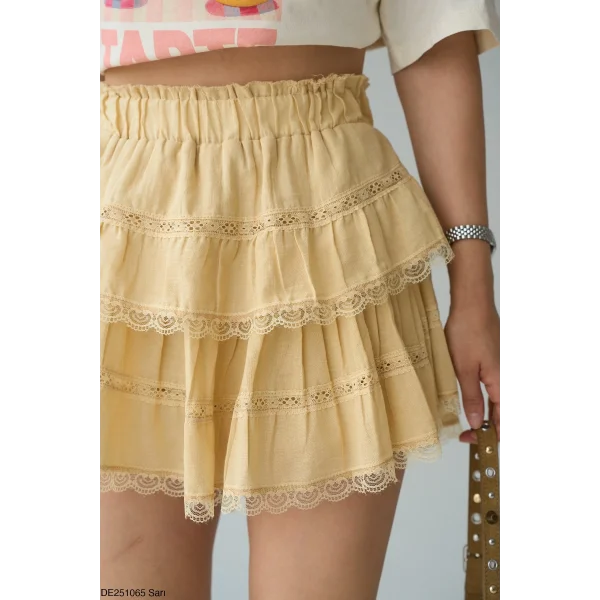 Dantel Detay Pileli Mini Şort Etek-Sarı