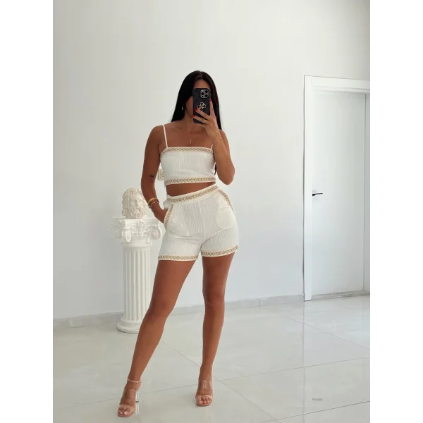 İşleme Detaylı Keten Şort - Ekru