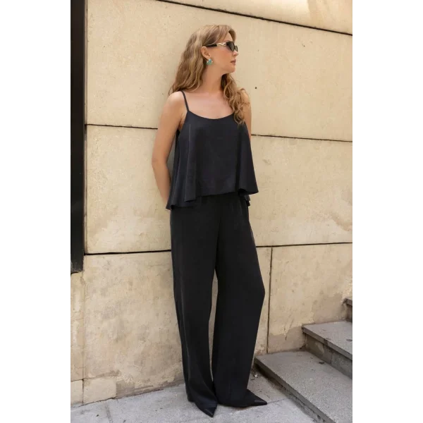 Premium Serisi Askılı Bluz Pantolon Takım-Siyah