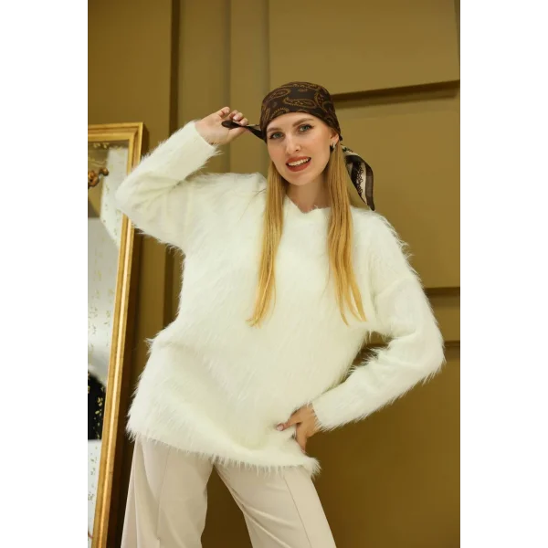 Mars Sakallı Uzun Kazak-Beyaz