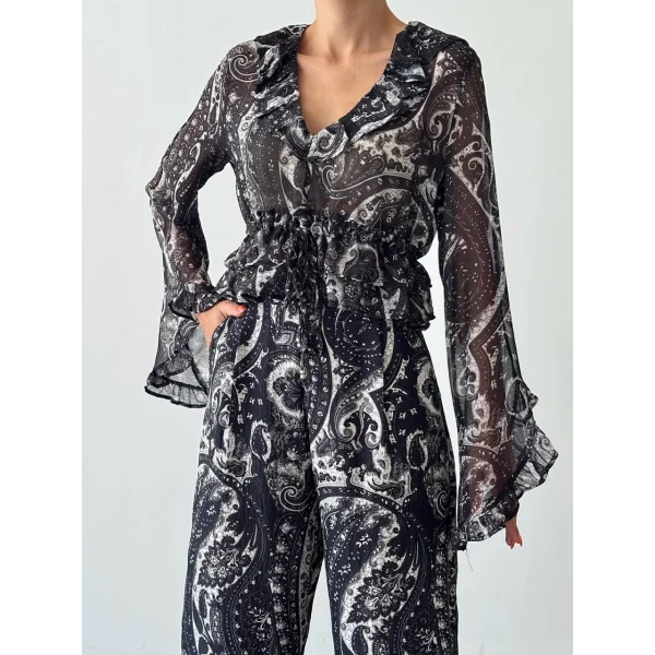 Etnik Desenli Fırfırlı V Yaka Tül Bluz Siyah