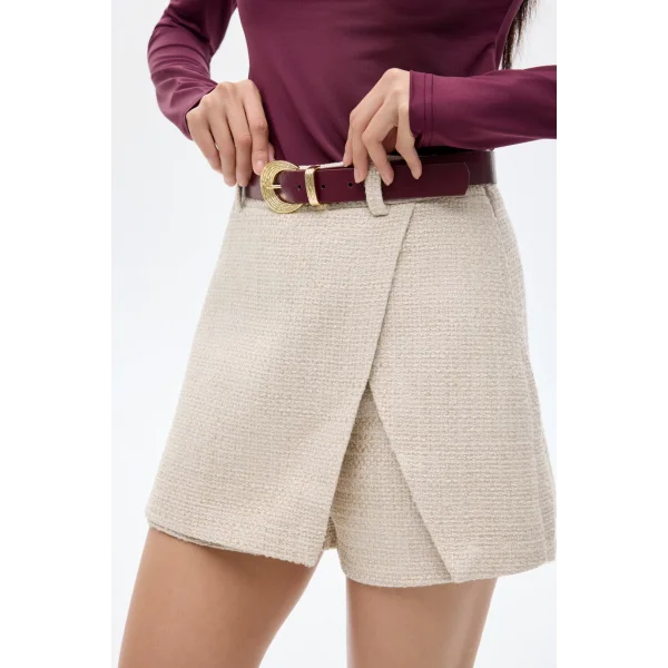 Kemerli Kruvaze Tüvit Şort Etek Bej