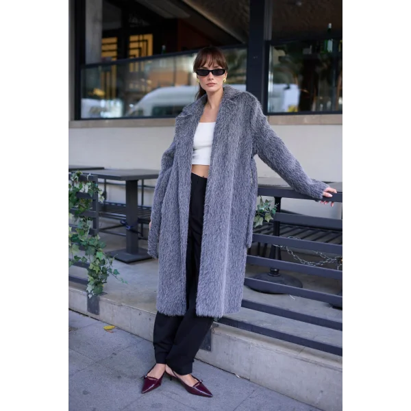 Bağlamalı Tüy Dokulu Gri Kürk Kaban