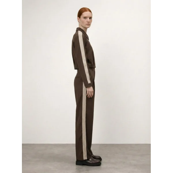 Ön Pileli Şeritli Crop Ceket Kahve