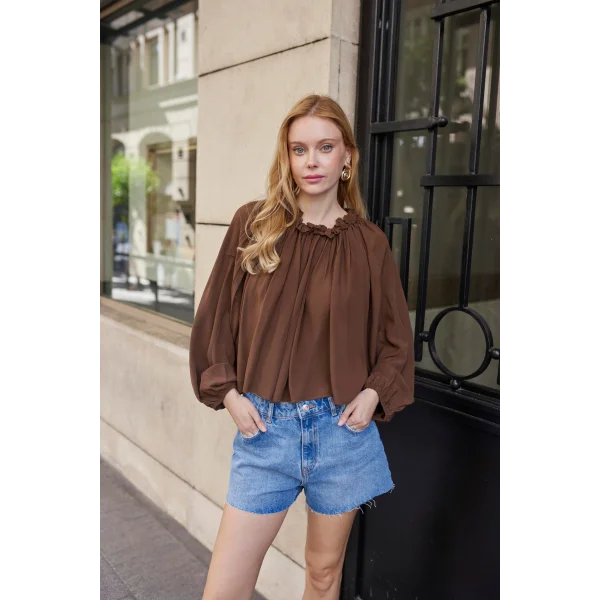 Yakası Büzgülü Kahverengi Bluz
