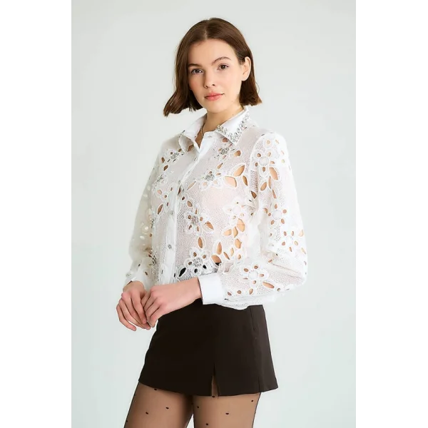 Taş İşlemeli Dantel Detay Beyaz Gömlek