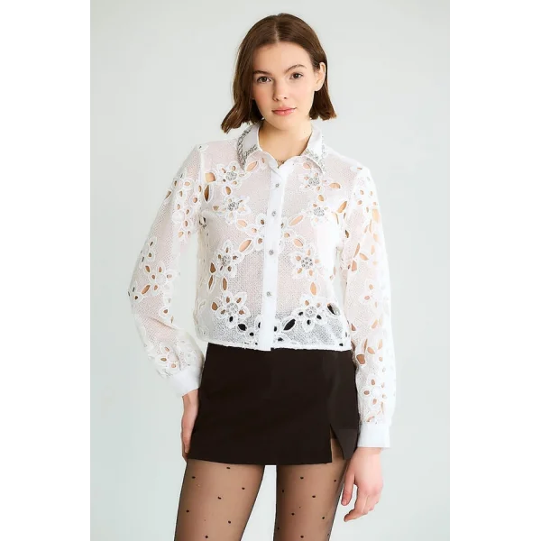 Taş İşlemeli Dantel Detay Beyaz Gömlek