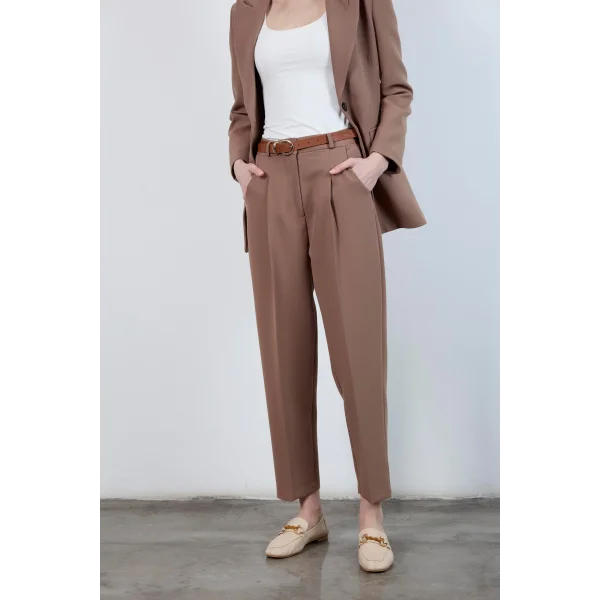 Yüksek Bel Kemerli Havuç Pantolon Açık Kahve