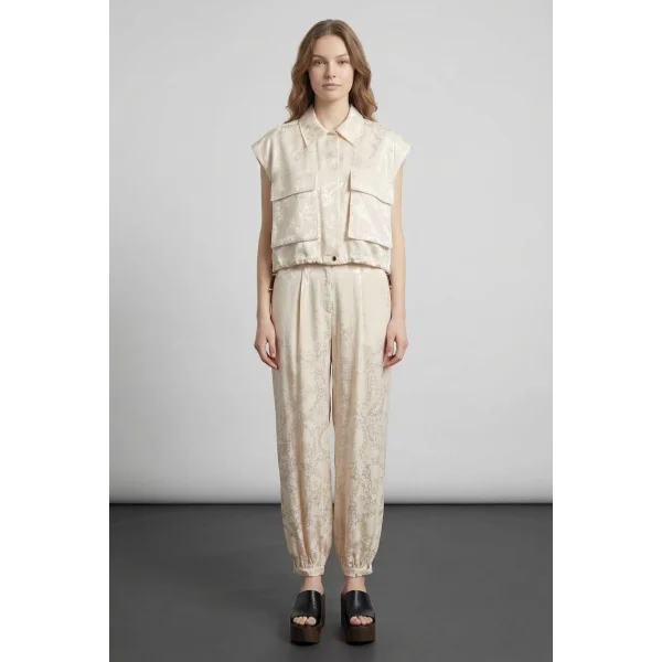 Jakar Desenli Saten Yelek Bej