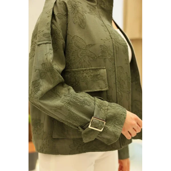 Çiçek Nakışlı Kol Kemerli Ceket-Haki