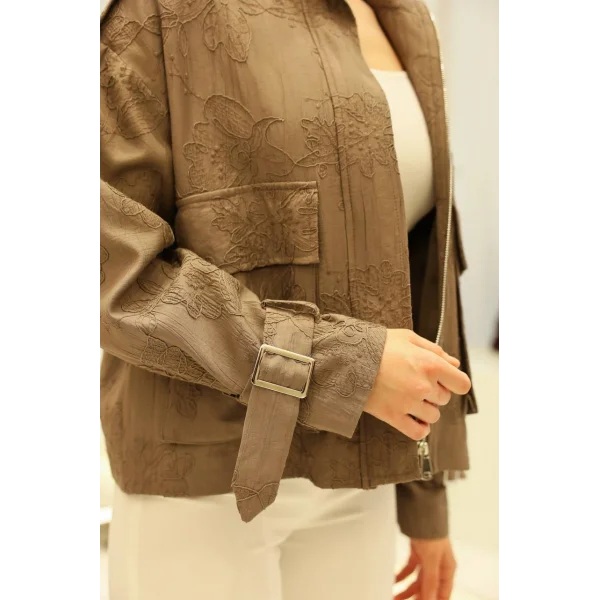 Çiçek Nakışlı Kol Kemerli Ceket-Vizon