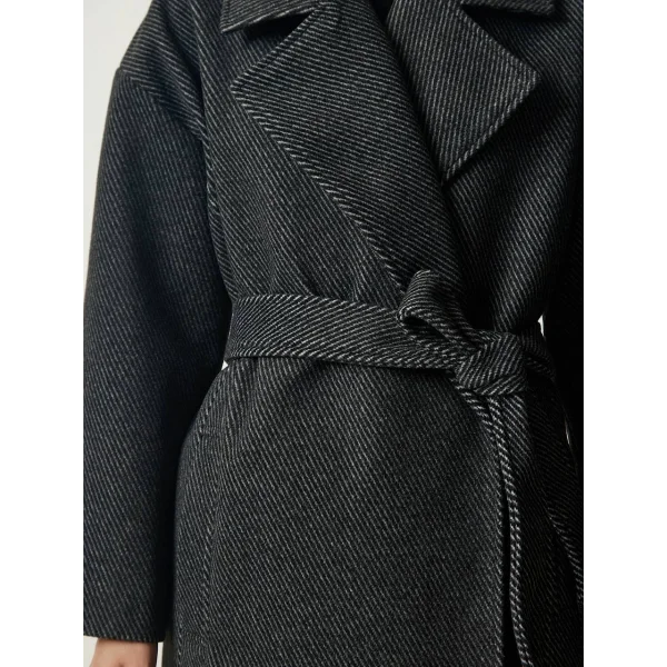 SİYAH BAGLAMALI OVERSİZE YÜN KABAN