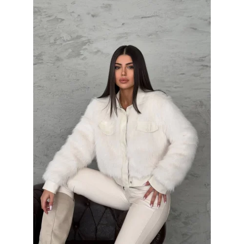 Deri Garnili Beyaz Kürk Ceket