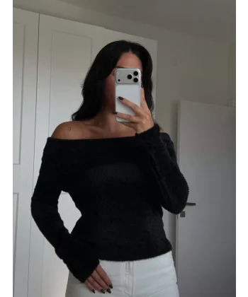 Dokulu Madonna Yaka Kazak-Siyah