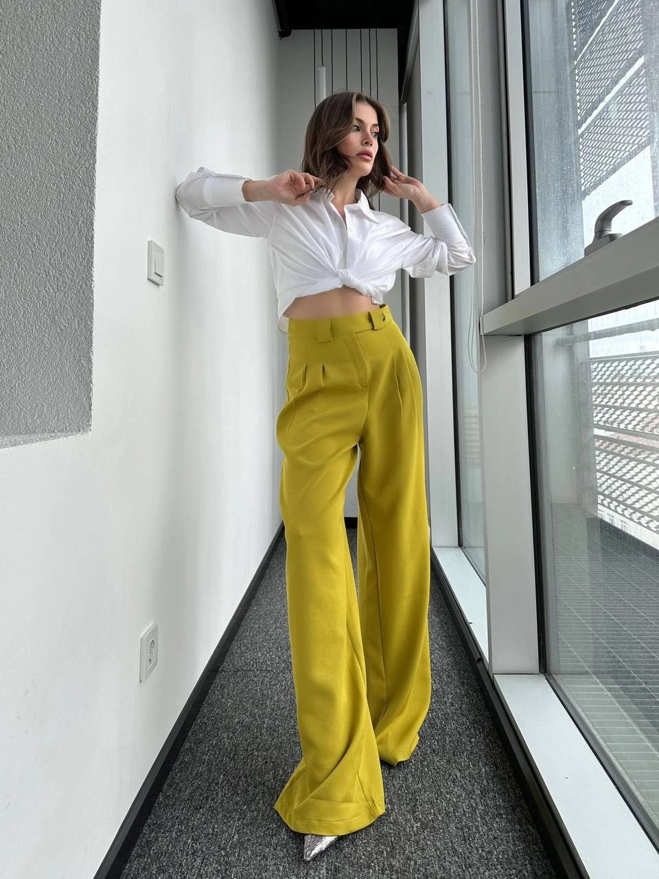 Kemer Aksesuarlı Hardal Palazzo Pantolon