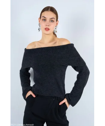 DEGAJE YAKA ANTRASİT TRİKO KAZAK