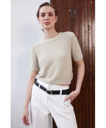 KISA KOLLU YUMOŞ TRİKO KAZAK BEJ