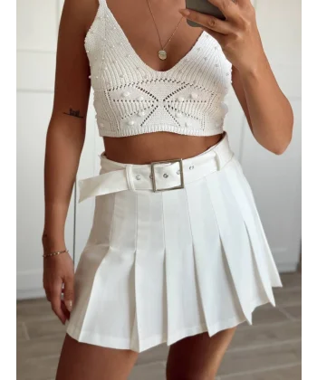 KEMER DETAYLI BEYAZ ŞORT ETEK