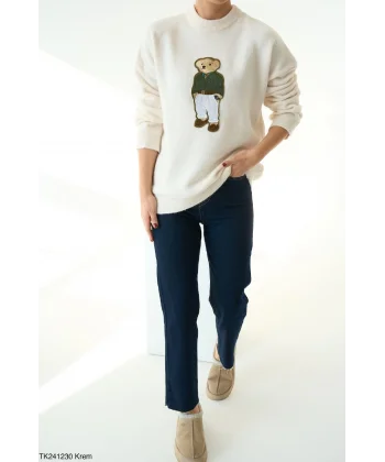 Ayı Desenli Beyaz Kazak