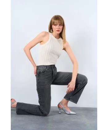 Halter Yaka Taş Baskılı Atlet - Ekru