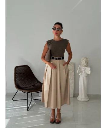 Kemerli Kontrast Kumaşlı Pileli Midi Elbise-Kahverengi