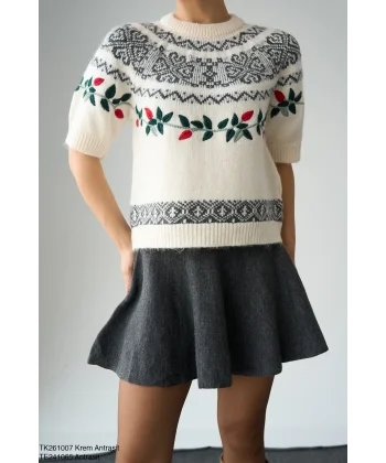 Desenli Kısa Kol Triko Kazak-Ekru