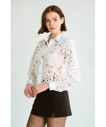 Taş İşlemeli Dantel Detay Beyaz Gömlek