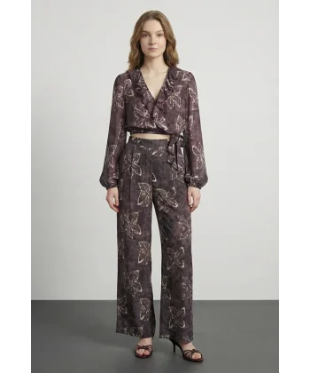 Fırfır Detaylı Bluz Kahve