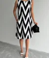 ZİGZAG DESENLİ ÇAN ELBİSE SİYAH BEYAZ