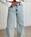 AÇIK MAVİ DİKİŞ DETAYLI BAGGY JEAN
