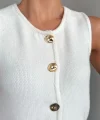 Premium Gold Düğme Beyaz Triko Yelek