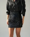 Pullu Siyah Mini Etek