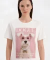 Önü Boncuk Nakış Detaylı Beyaz Tshirt