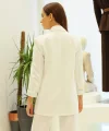 Astarı Garnili Beyaz Blazer Ceket