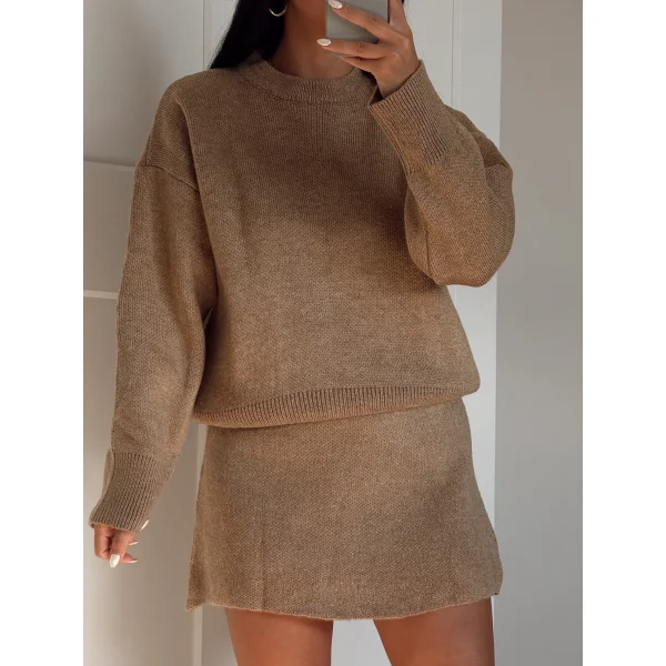 Bej İkili Etek Kazak Triko Takım