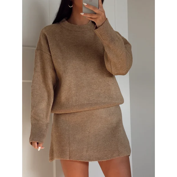 Bej İkili Etek Kazak Triko Takım