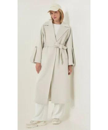 Premium Model Kol Detay Yün Kaban Krem