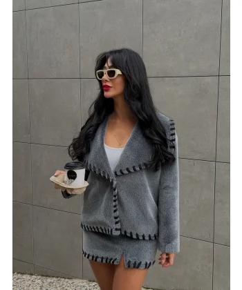 Nakış Detaylı Kürk Ceket Etek Takım-Gri