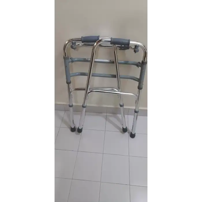 Sabit ve Hareketli Katlanır Walker, Yürütec