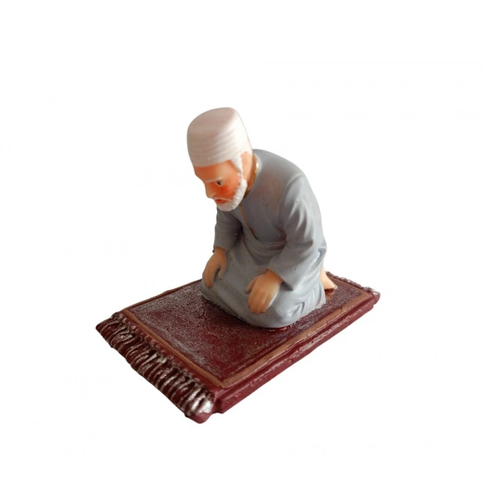 Namaz Kılan Dede