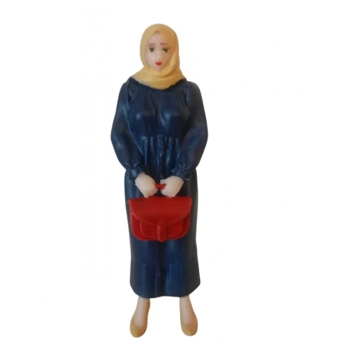 Çantalı Kadın