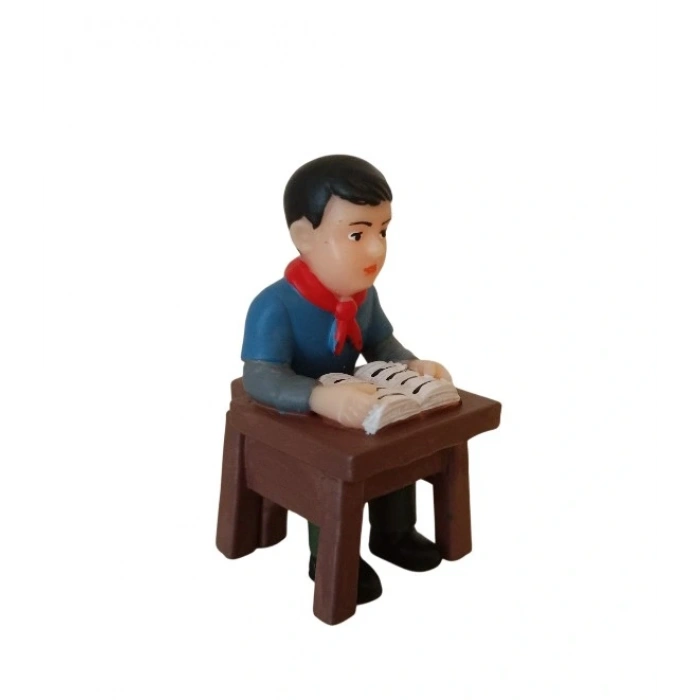 Ders Çalışan Çocuk