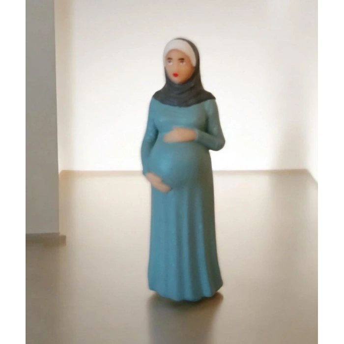 Hamile Kadın - Elbiseli