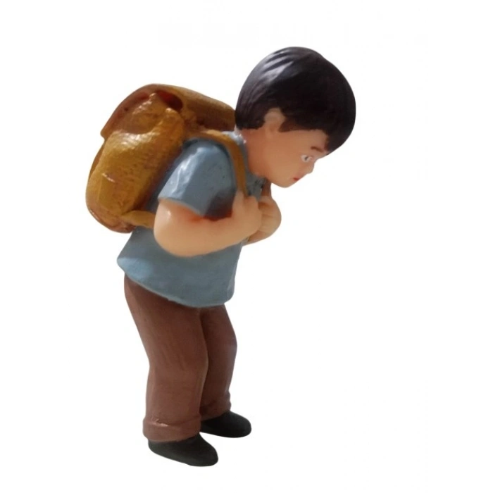 Sırt Çantalı Çocuk
