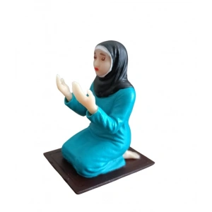 Dua Eden Kadın